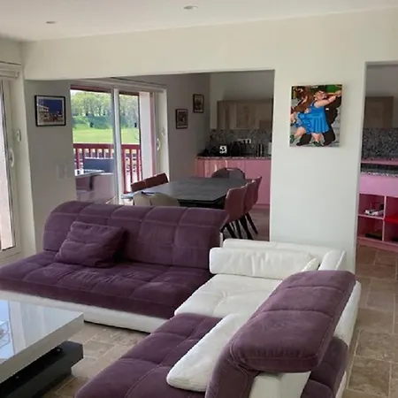 Nivelle Apartment *